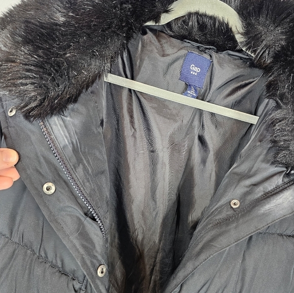 GAP Factory Black Down Puffer Jacket - Picture 8 of 8